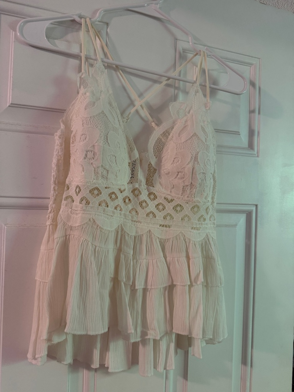 Lace-Trim Cream Ruffle Tank Top